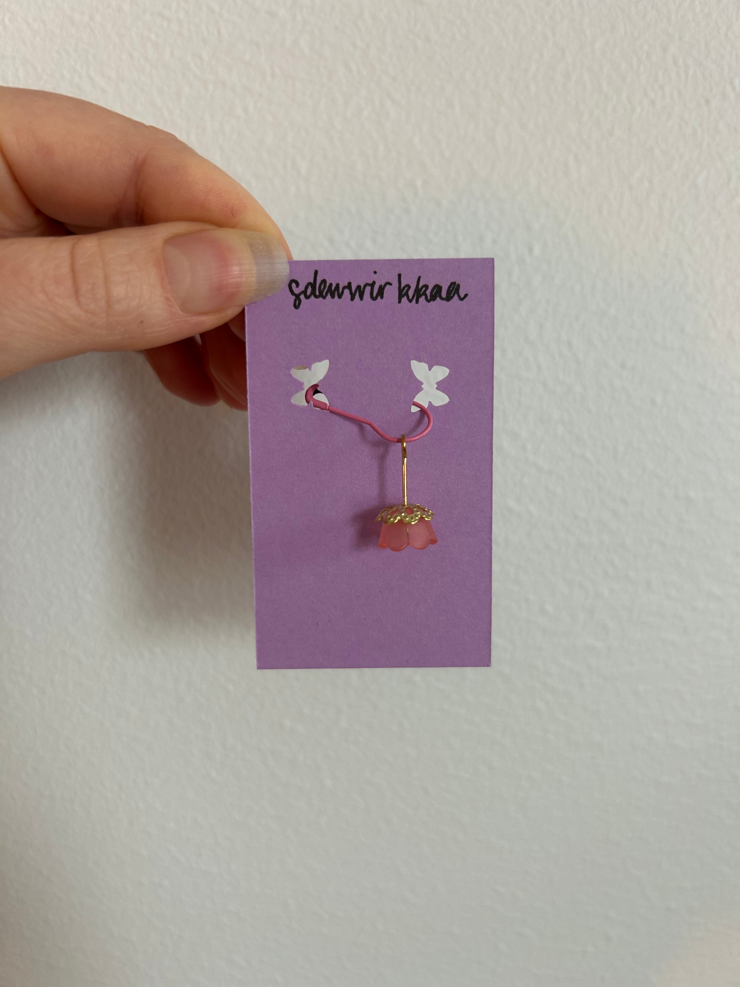 Yksittäiset silmukkamerkit, erilaisia - heti valmiit