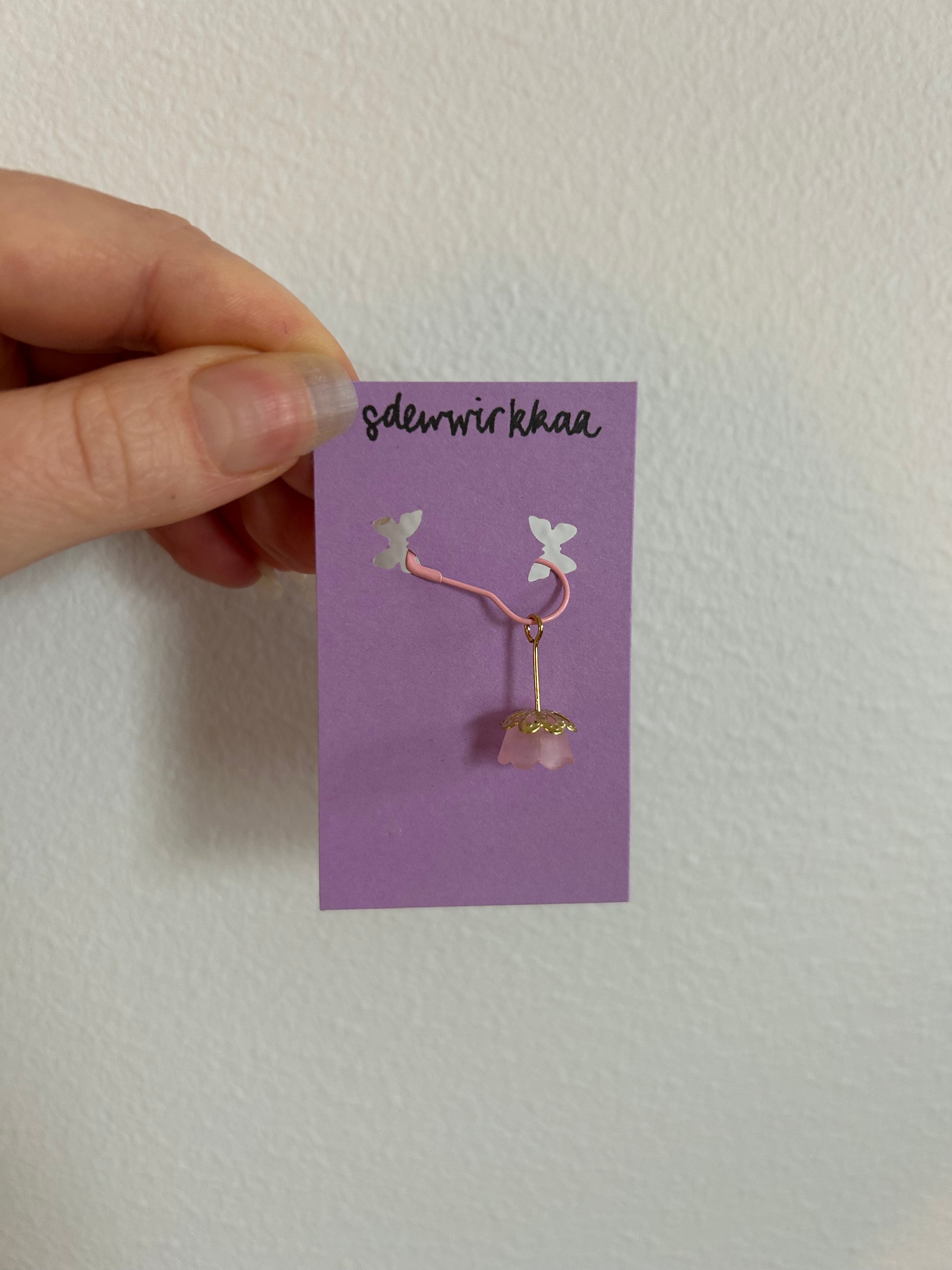 Yksittäiset silmukkamerkit, erilaisia - heti valmiit