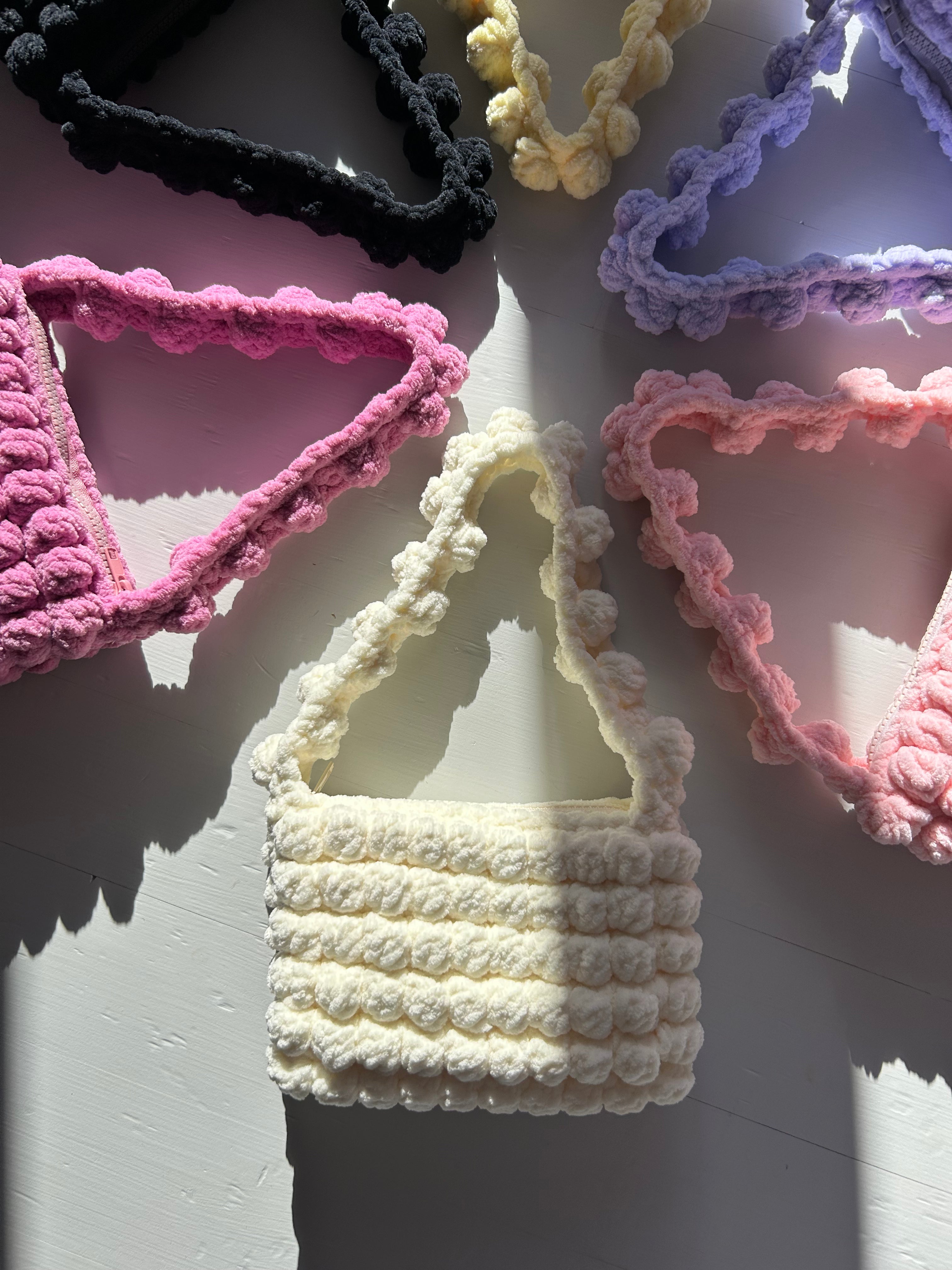 MERINQUE - laukku vetoketjulla