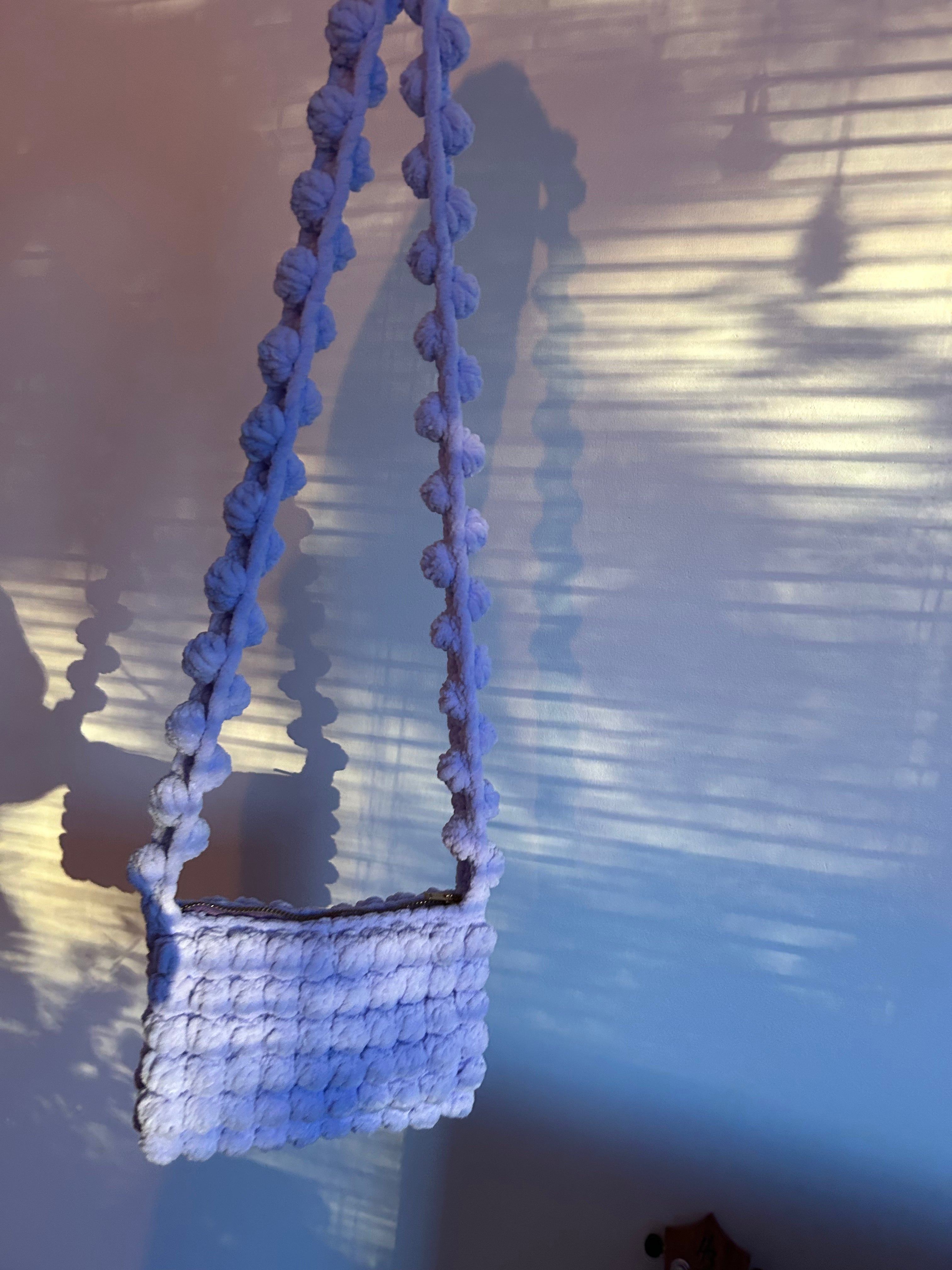 MERINQUE - laukku vetoketjulla