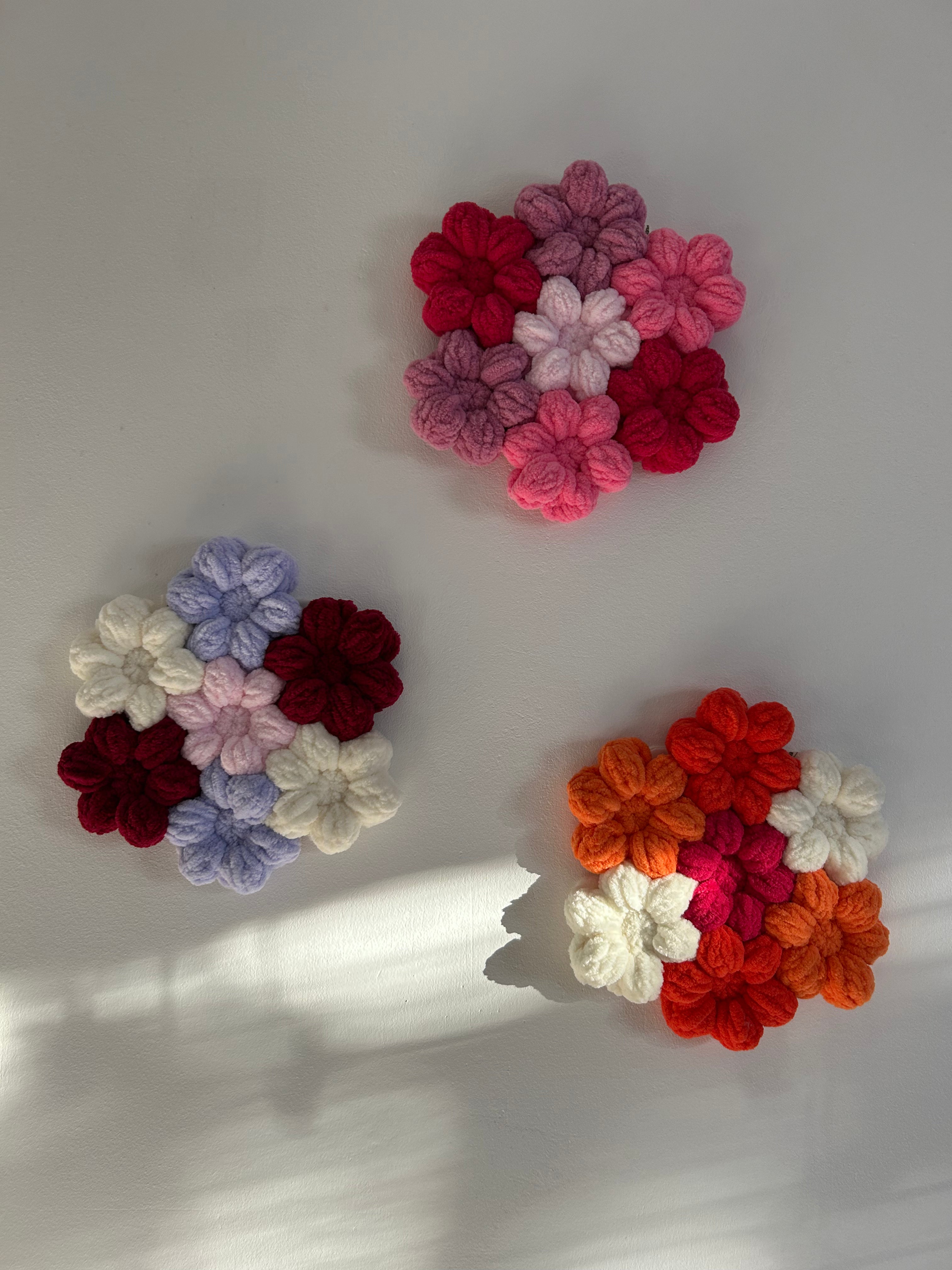 KUKKANIITTY mini - seinäkoriste