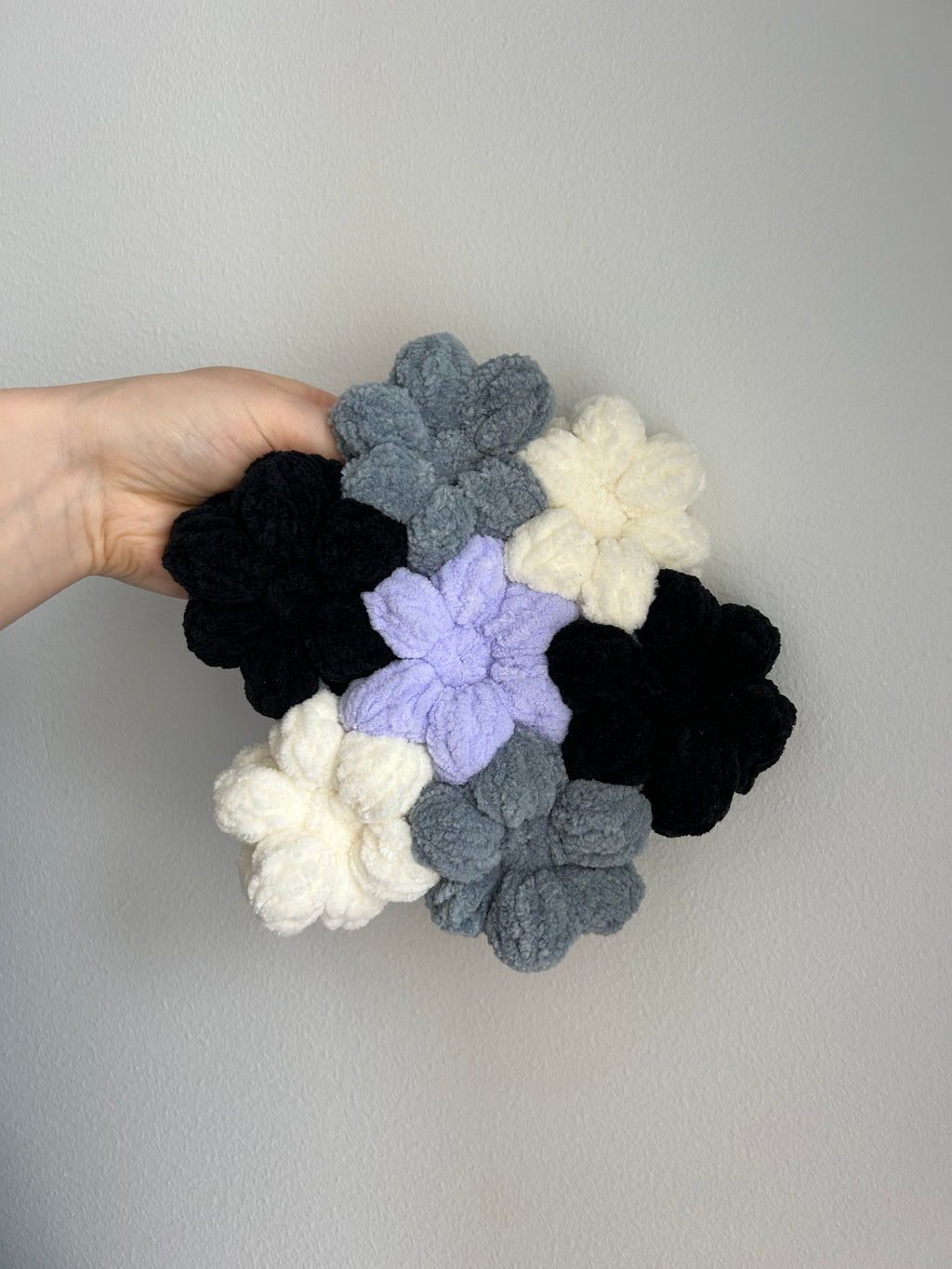KUKKANIITTY mini - seinäkoriste - heti valmiit